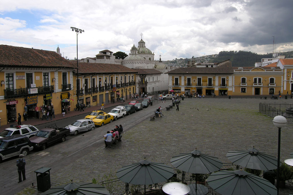 Quito trabaja en un sistema de transportes sostenible con el peatón como protagonista