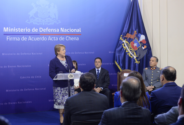 CHILE: Presidenta participa en firma de Acta de Chena IV, que responde a la demanda de terrenos fiscales para usos de importancia cotidiana