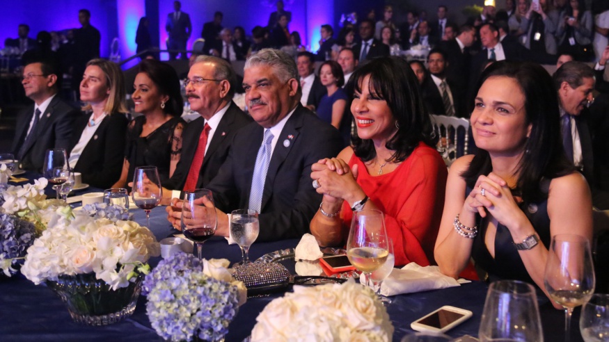 REPÚBLICA DOMINICANA: Danilo Medina asiste a cena en honor a delegaciones de la CELAC y Unión Europea