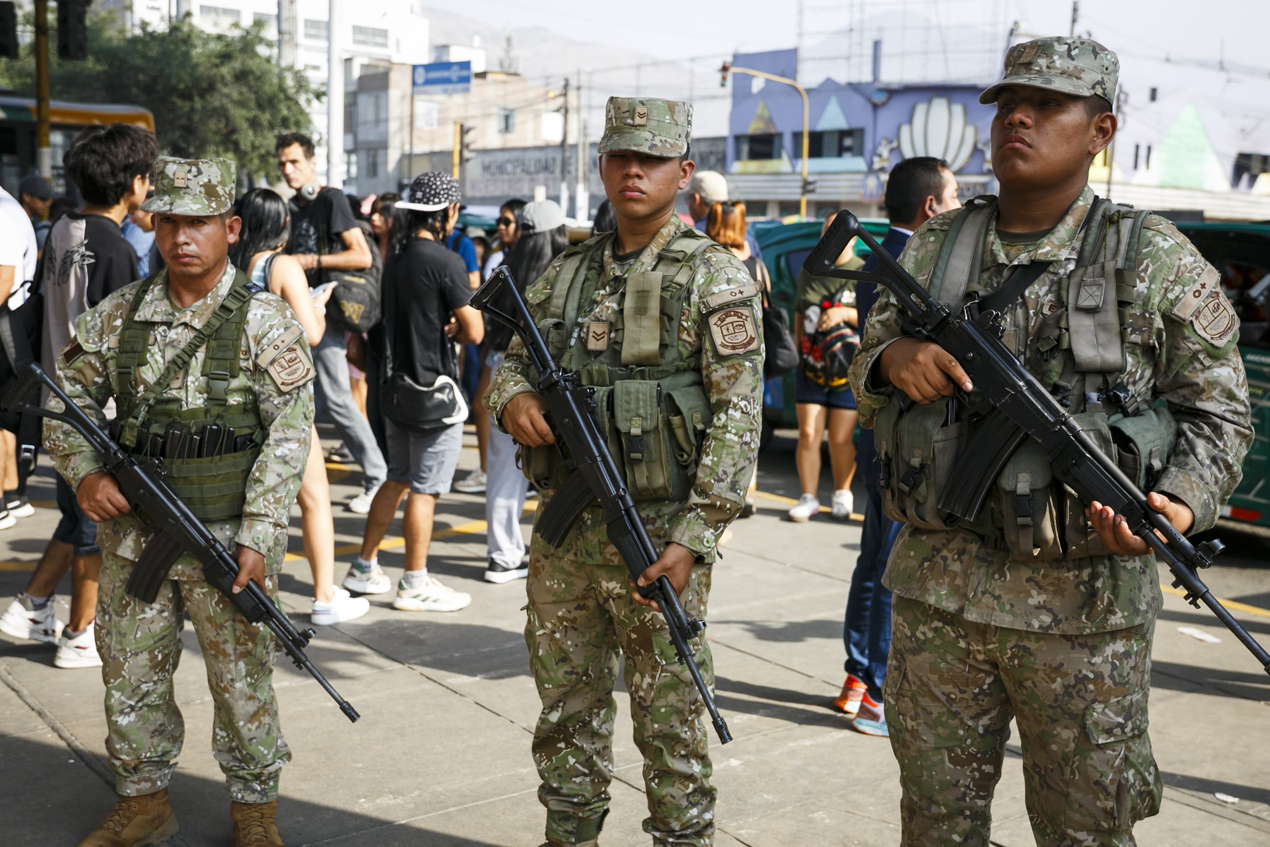 Fuerzas Armadas fortalecen la labor de la Policía en el marco del Estado de Emergencia en Lima y Callao