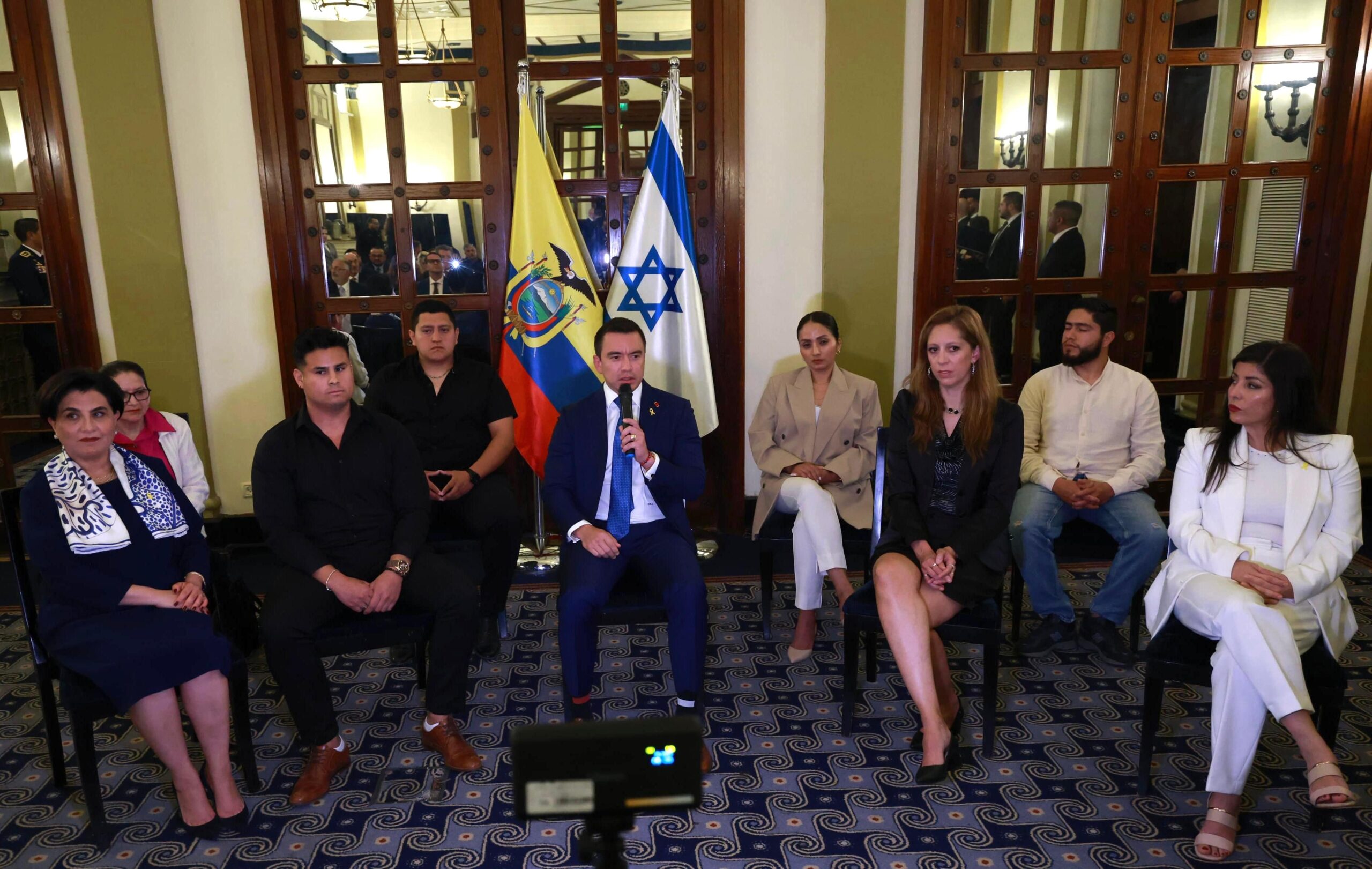 ECUADOR: Presidente Noboa Azin se Reune con la Comunidad de Ecuatorianos Migrantes en Israel