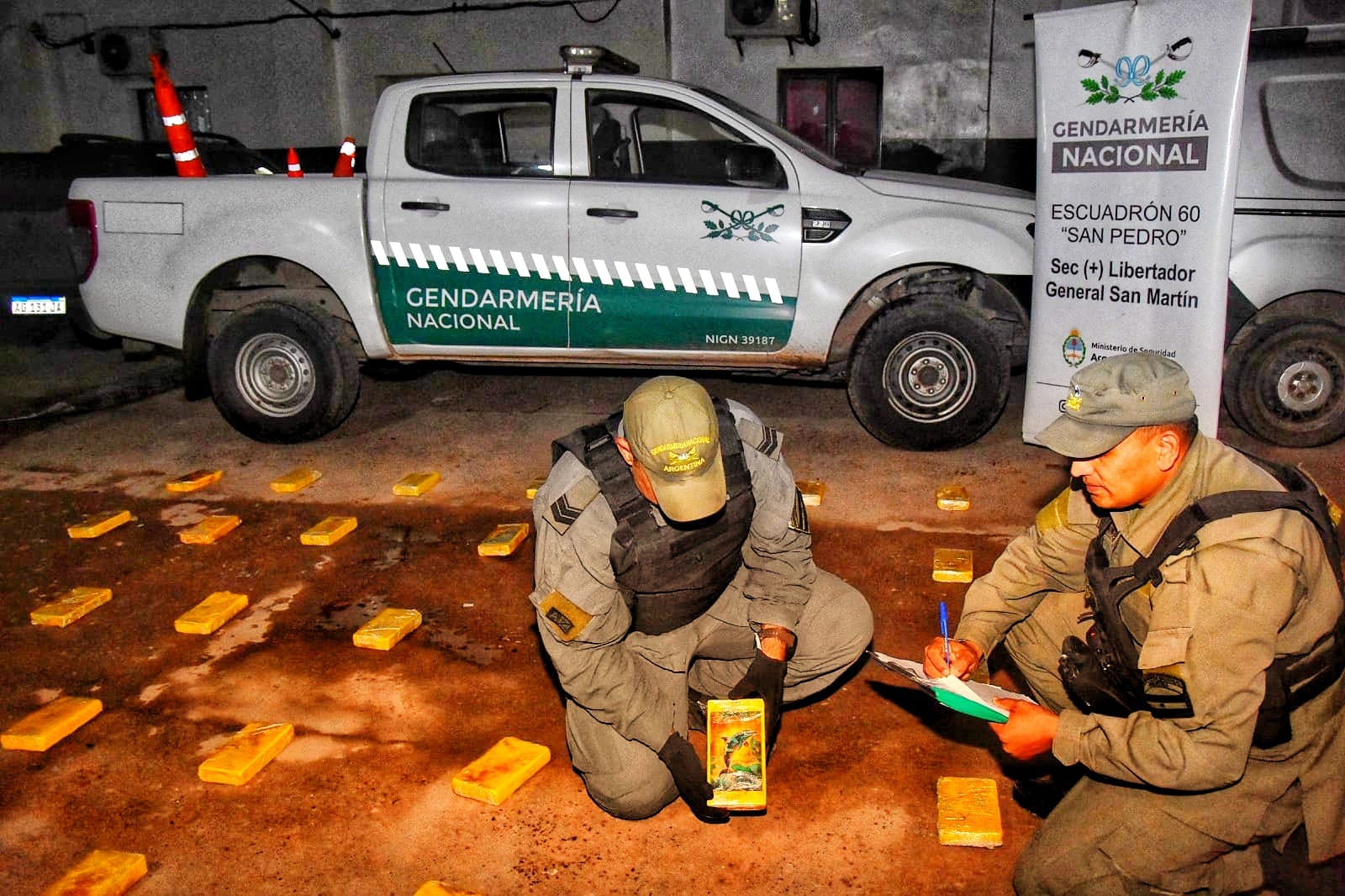 Jujuy: Detectan Anomalías en la Carrocería de UN Vehículo y Descubren Doble Fondo con 70 Kilos de Cocaína