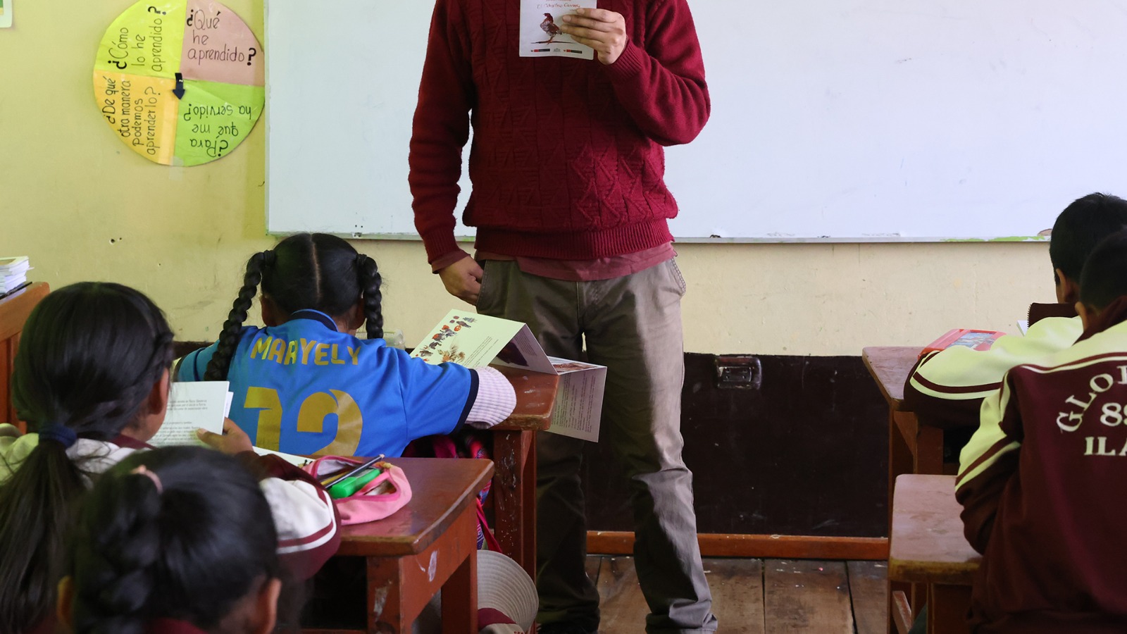 Minedu separa a 915 docentes y administrativos con condenas o procesos por violación y terrorismo